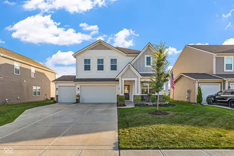 9203 Larson Dr, Pendleton, IN 46064