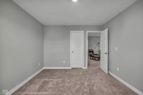 Bedroom - 9203 Larson Dr, Pendleton, IN 46064 photo 5 of 7