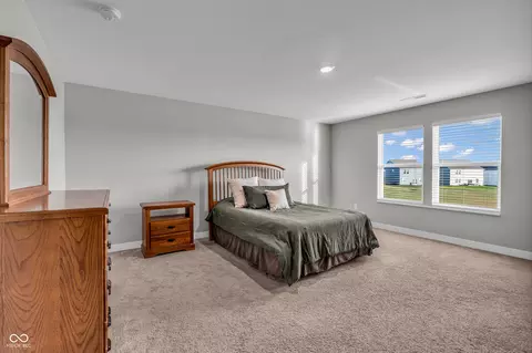 Bedroom - 9203 Larson Dr, Pendleton, IN 46064 photo 2 of 7