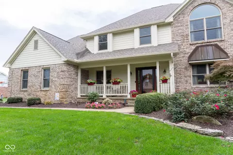 5407 W Granite Ct, New Palestine, IN 46163