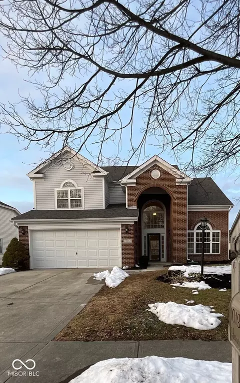 10132 Lauren Pass, Fishers, IN 46037