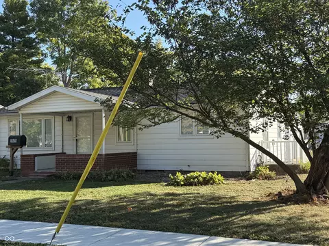 1525 S East St, Lebanon, IN 46052
