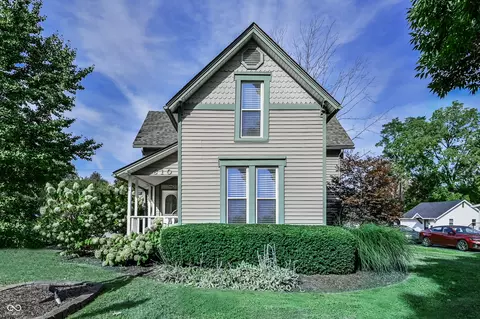 610 N Rangeline Rd, Carmel, IN 46032