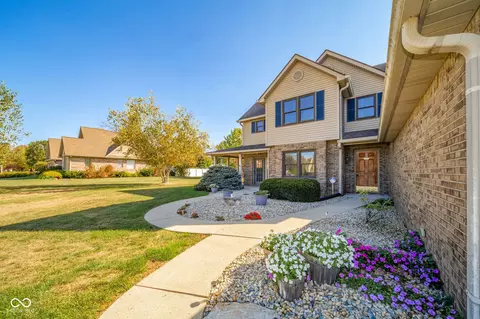 Exterior - 6208 Red Fox Rd, Pendleton, IN 46064 photo 4 of 13
