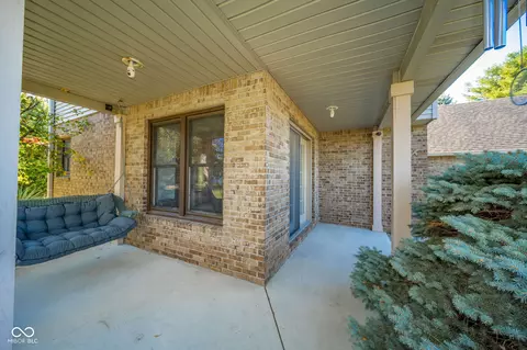 Exterior - 6208 Red Fox Rd, Pendleton, IN 46064 photo 11 of 13