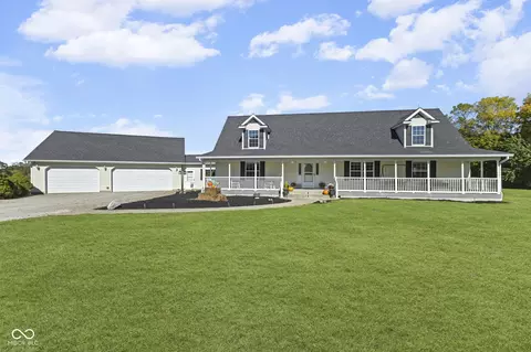 4418 E Centennial Crest Dr, Martinsville, IN 46151