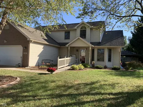 3207 Kensington Blvd, Columbus, IN 47203