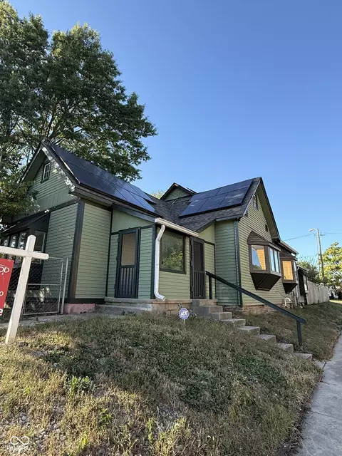 3036 E New York St, Indianapolis, IN 46201