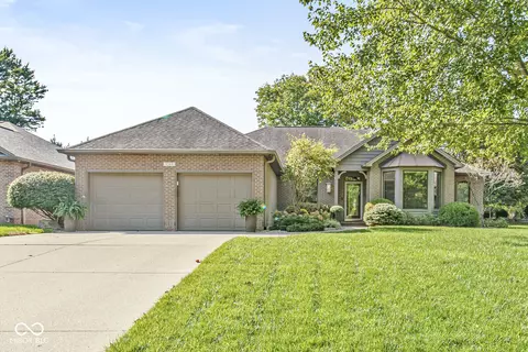 1240 Pintail Ct, Columbus, IN 47201