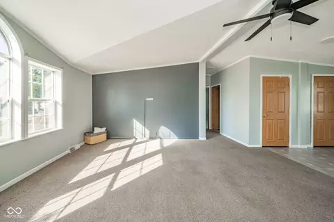 600 E 900 S, Fairmount, IN 46928 photo 12