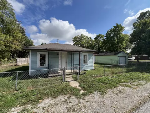 5062 W Regent St, Indianapolis, IN 46241