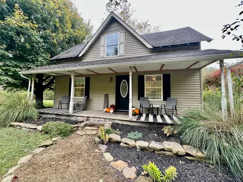 7693 S Bob Allen Rd, Freetown, IN 47235