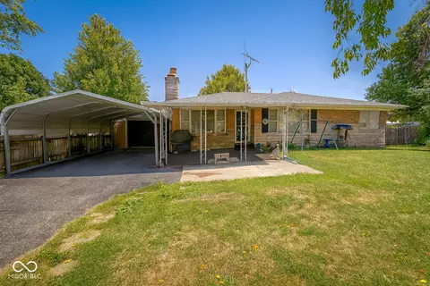 204 S Main St, Kirklin, IN 46050