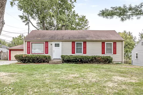 4824 Skelton St, Greenwood, IN 46143