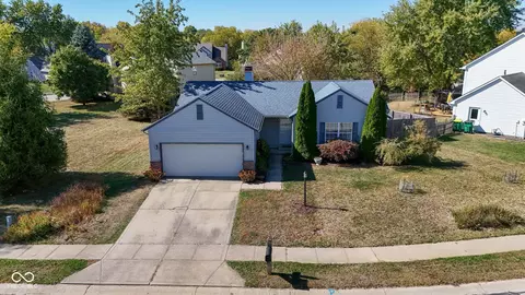 2789 Lucas Dr, Westfield, IN 46074