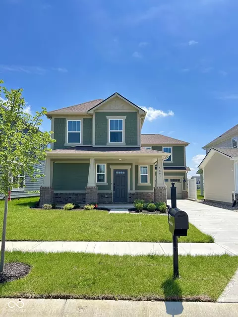 5661 Arcade Blvd, Mccordsville, IN 46055