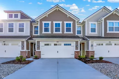 7561 Marin Pkwy, Cumberland, IN 46229