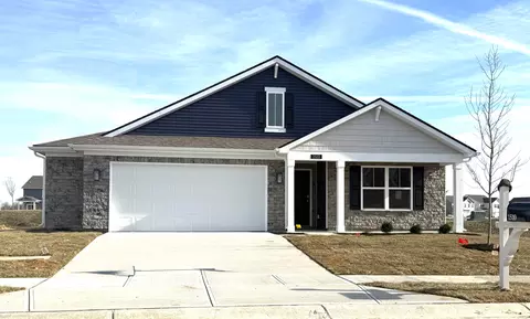 1510 Aster Dr, Shelbyville, IN 46176