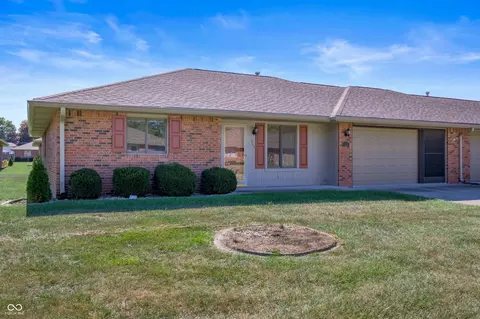 313 Wakefield Dr, Anderson, IN 46013