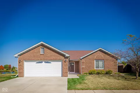 208 Tahoe Dr, Lebanon, IN 46052