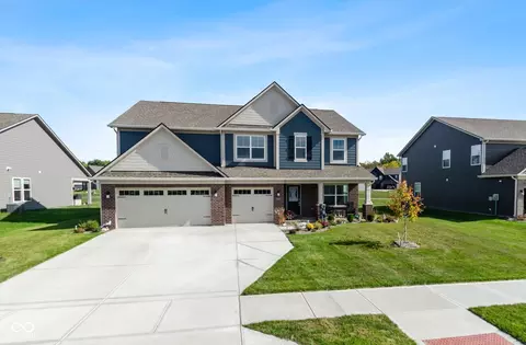 1265 Sika Ln, Greenwood, IN 46143