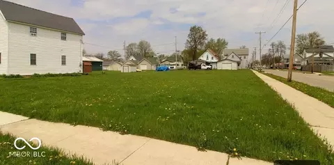 316 S 1st St, Gas City, IN 46933