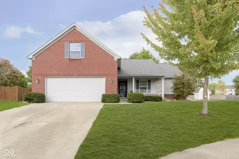 10762 Caval Cade Ct, Indianapolis, IN 46234