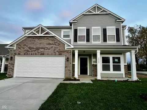 2322 N Liberty Lakes Dr, Greensburg, IN 47240