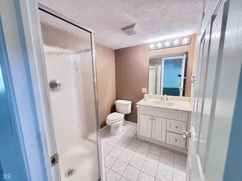 Bath - 6412 E Wellston Dr, Bloomington, IN 47408 photo 6 of 6