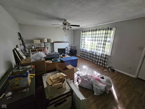 Living - 5700 S 100 W, Pendleton, IN 46064 photo 1 of 2