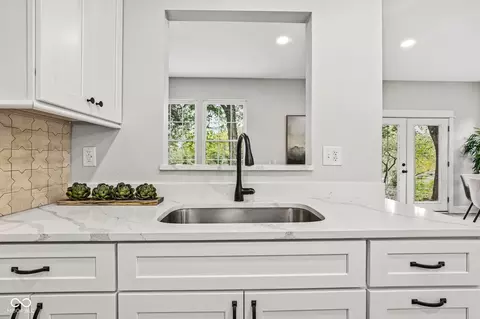 Kitchen - 2236 E 75th St, Indianapolis, IN 46240 photo 6 of 7
