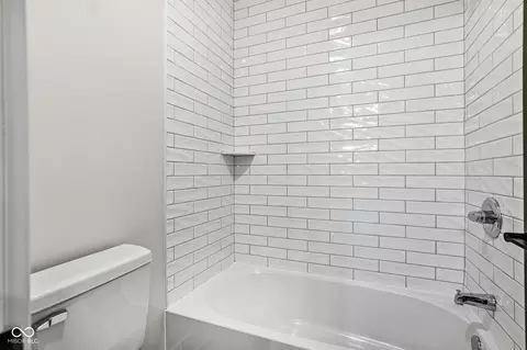 Bath - 2236 E 75th St, Indianapolis, IN 46240 photo 7 of 7