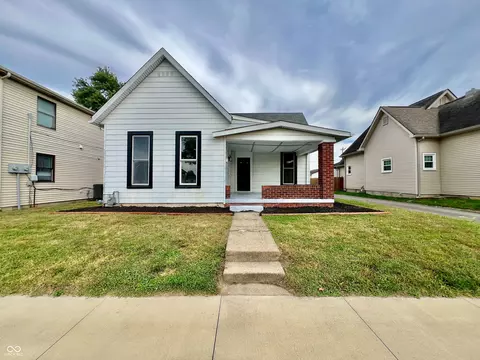 1725 Cottage Ave, Columbus, IN 47201