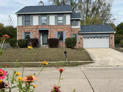 6816 Oak Lake Dr, Indianapolis, IN 46214