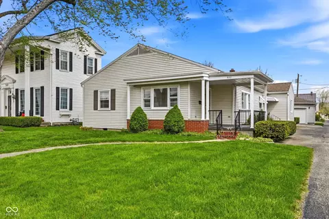 622 W South St, Winchester, IN 47394