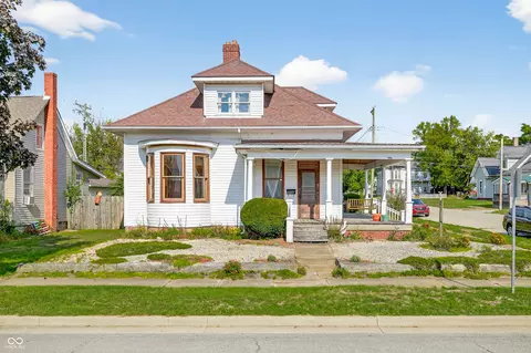 423 E 2nd St, Seymour, IN 47274