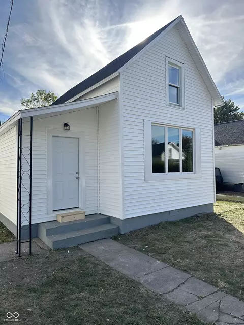 413 S Cherry St, Hartford City, IN 47348