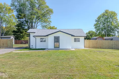 4221 S Lynhurst Dr, Indianapolis, IN 46221