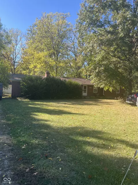 7908 Meadowbrook Dr, Indianapolis, IN 46240