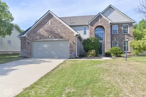 2738 Barbano Ct, Westfield, IN 46074