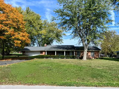 28 Rohn Rd, Mooresville, IN 46158