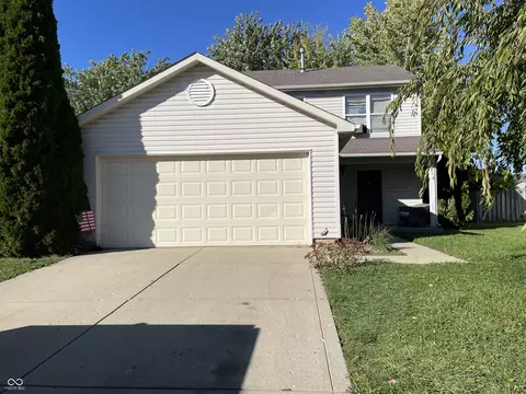1668 Willowview Ln, Greenfield, IN 46140