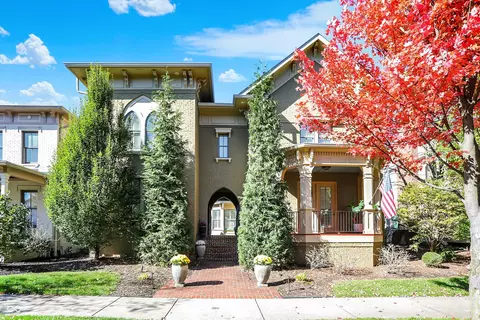 12460 Horsham St, Carmel, IN 46032