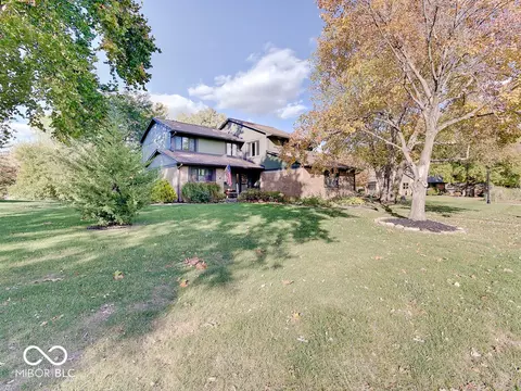 10214 Swiftsail Ln, Indianapolis, IN 46256