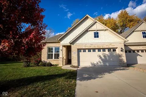 1488 Hideaway Cir, Brownsburg, IN 46112