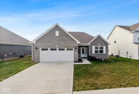 1719 Jackson St, Fortville, IN 46040