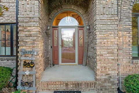 7801 Ashtree Dr, Indianapolis, IN 46259 photo 2