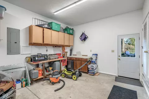 7801 Ashtree Dr, Indianapolis, IN 46259 photo 42