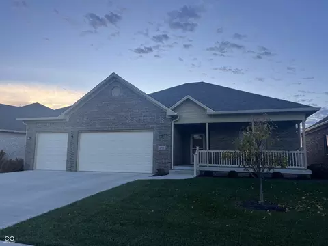 12754 N Commons East Dr, Mooresville, IN 46158