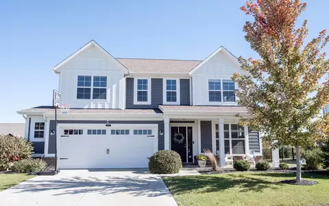 15147 Brownspring Dr, Westfield, IN 46074